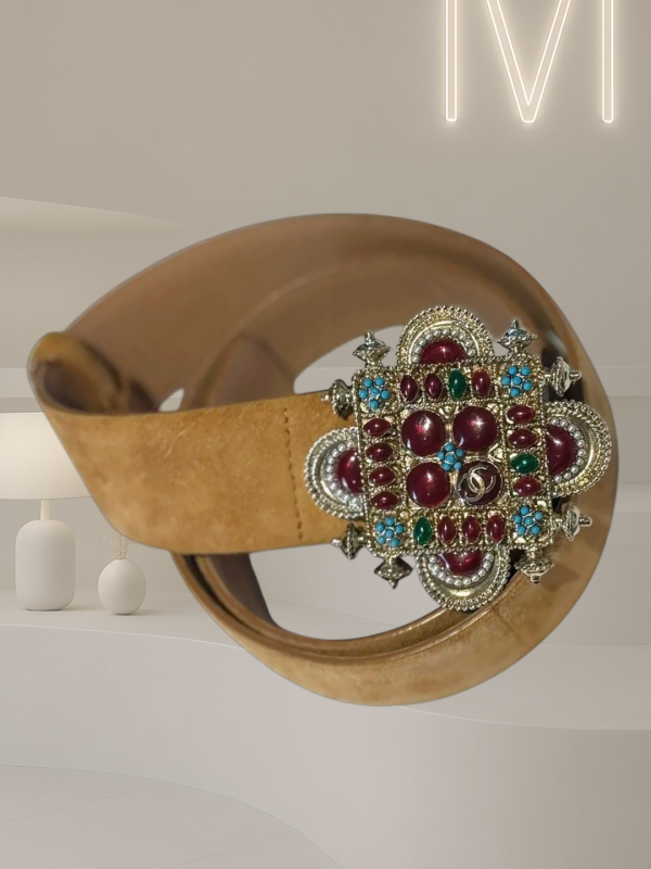 CHANEL – Cruise 2011 — CC Enamel Gripoix Belt