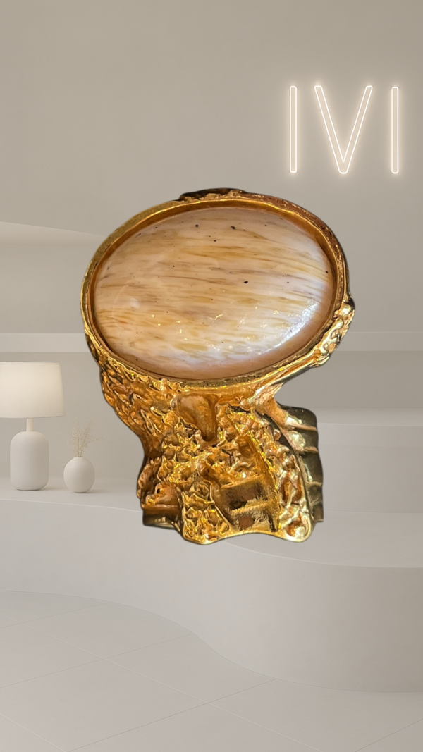 Yves Saint Laurent Arty Size 5